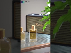 सौंदर्य प्रसाधन के उपयोग के लिए 10000pcs लक्जरी इत्र प्लास्टिक की बोतल आयताकार/गोलाकार/असामान्य में