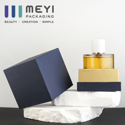 चुंबकीय ढक्कन के साथ 50ml पारदर्शी ग्लास परफ्यूम बोतल